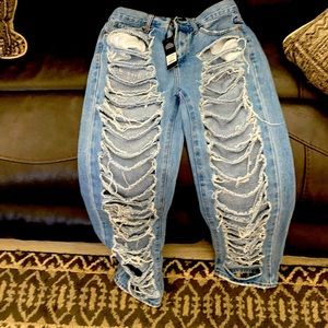 COPY - Distressed fashion, nova jeans